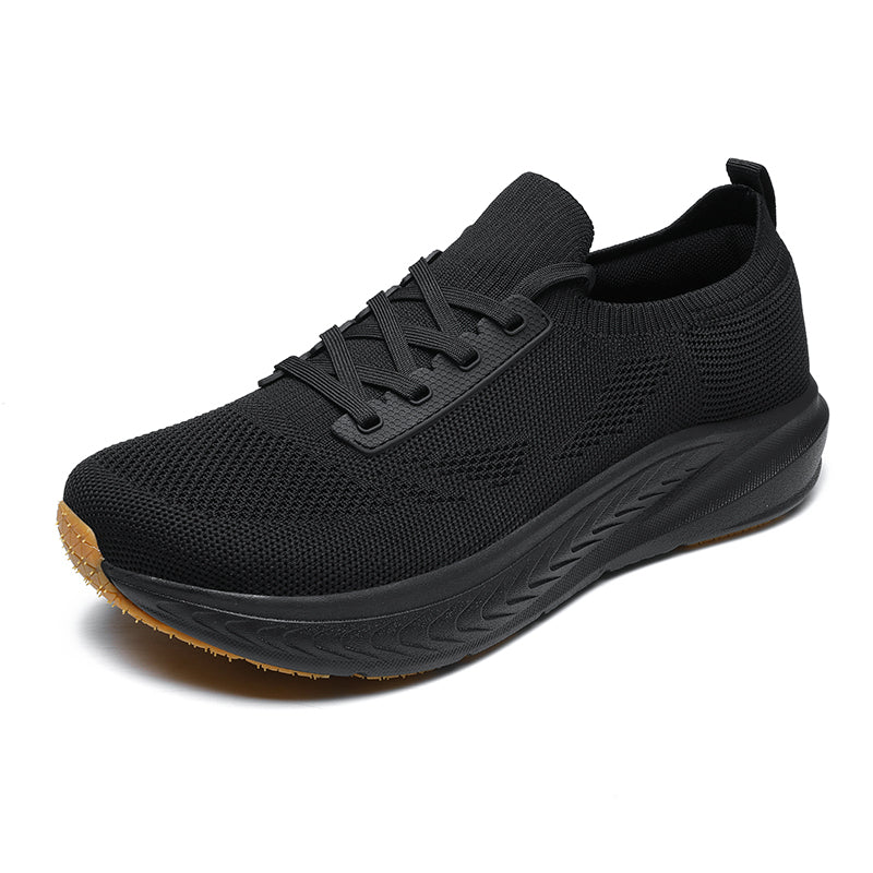 Stratus I barefoot sneaker gedragen onder een werkbroek