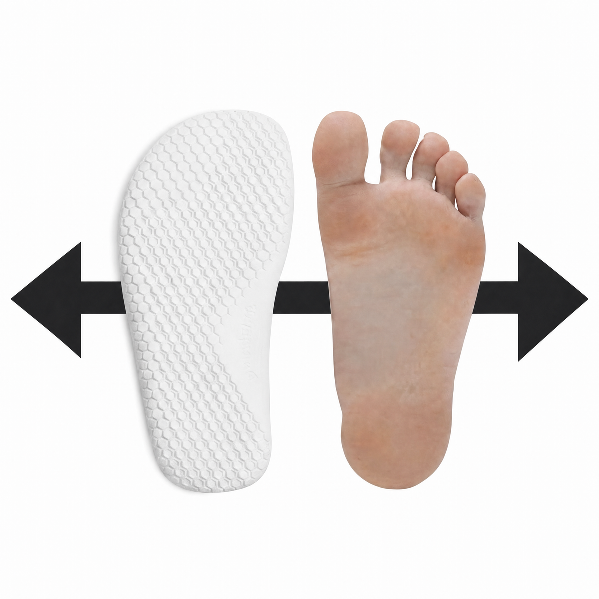 Brede barefoot zool naast de natuurlijke vorm van een voet, met ruimte voor teenspreiding